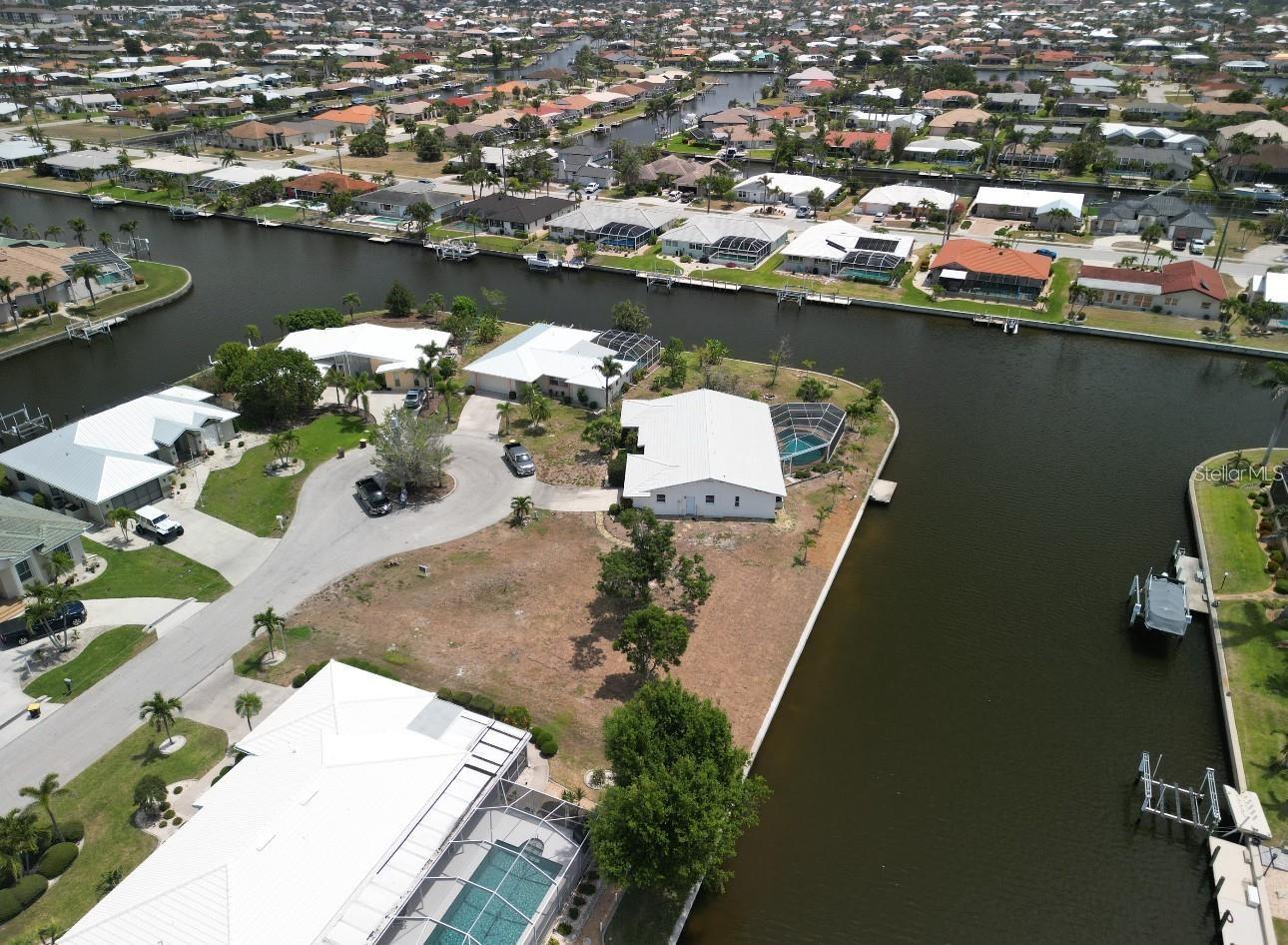 Details for 571 Belvedere Court, PUNTA GORDA, FL 33950
