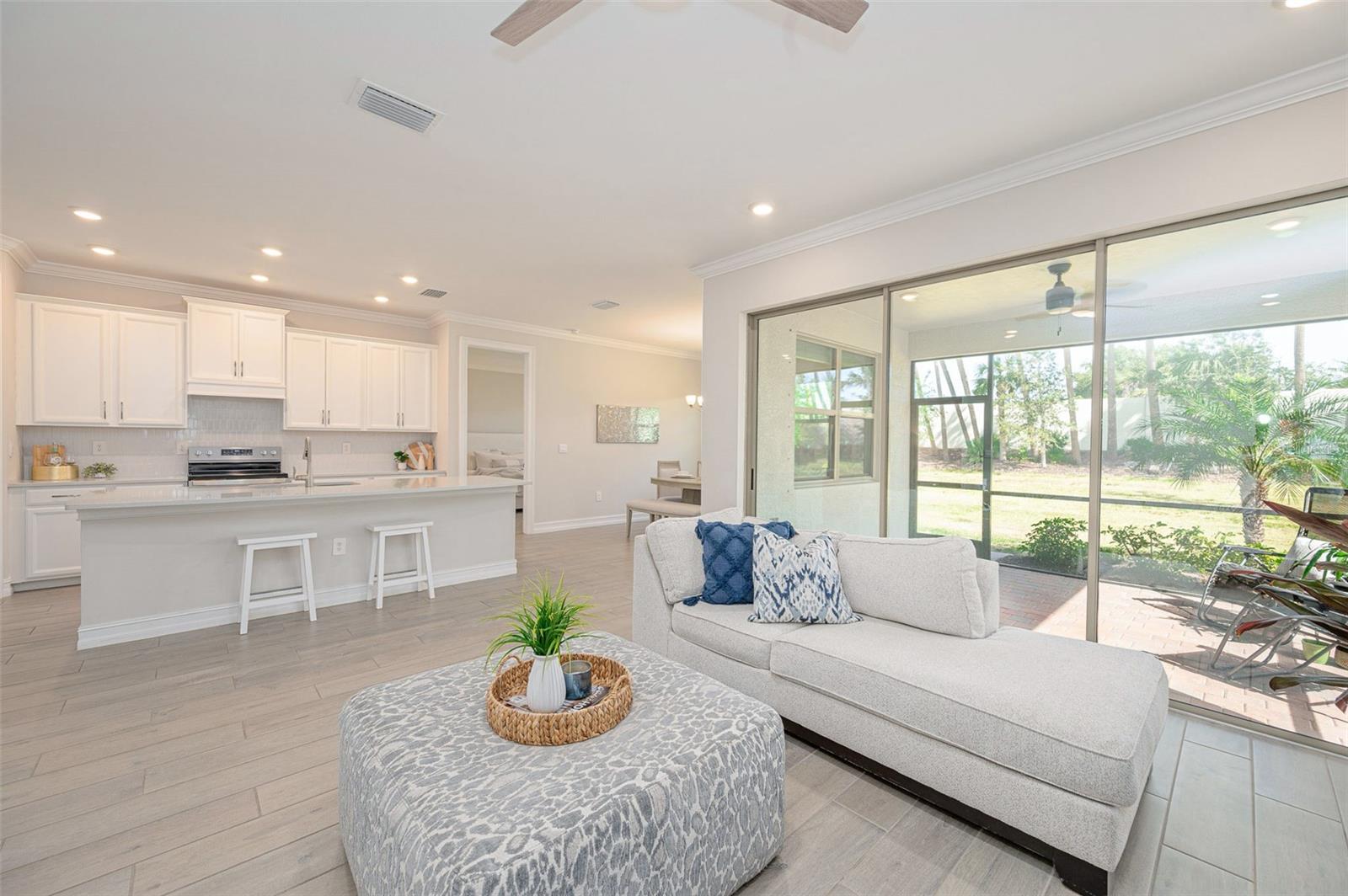 Image 14 of 86 For 288 Soliera Street
