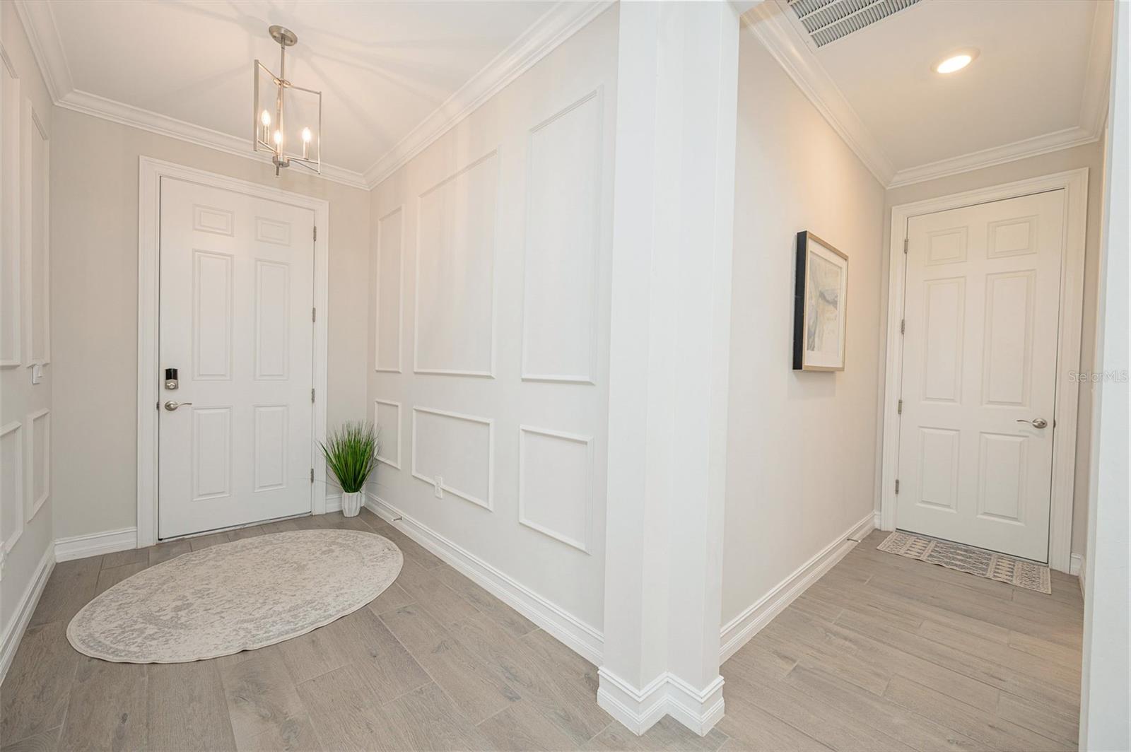 Image 43 of 86 For 288 Soliera Street