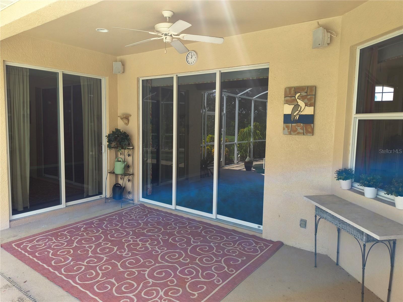 Image 21 of 30 For 214 Lake Victoria Court