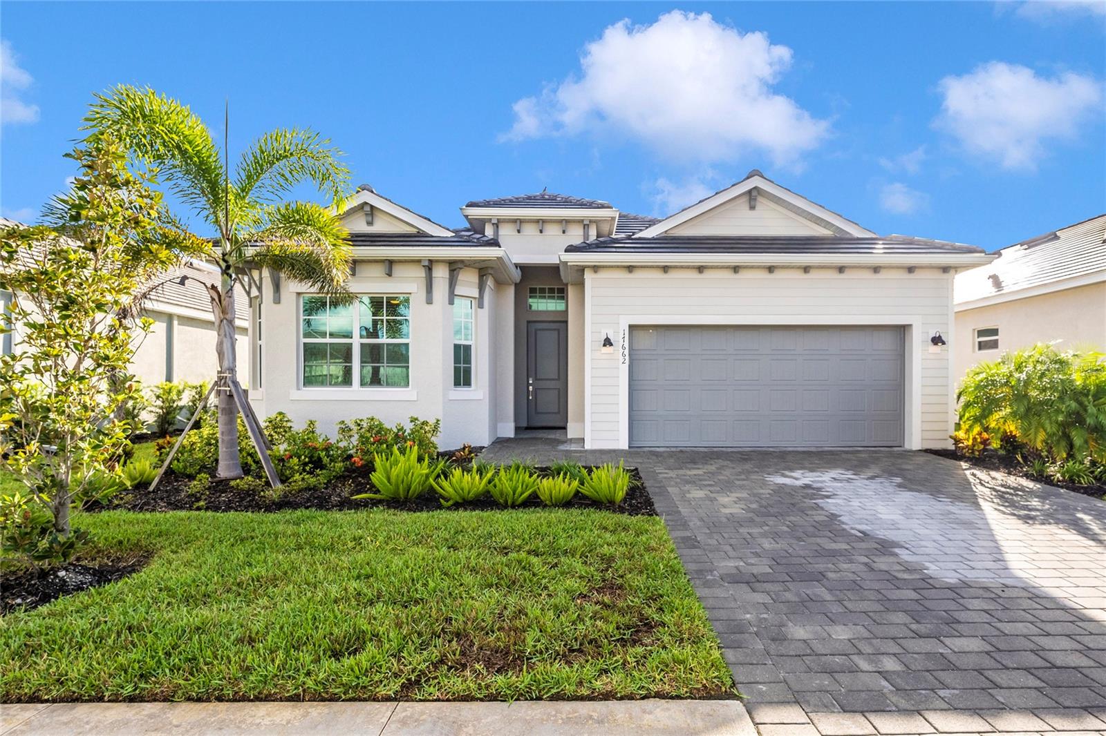 Details for 17662 Santorini Court, VENICE, FL 34293