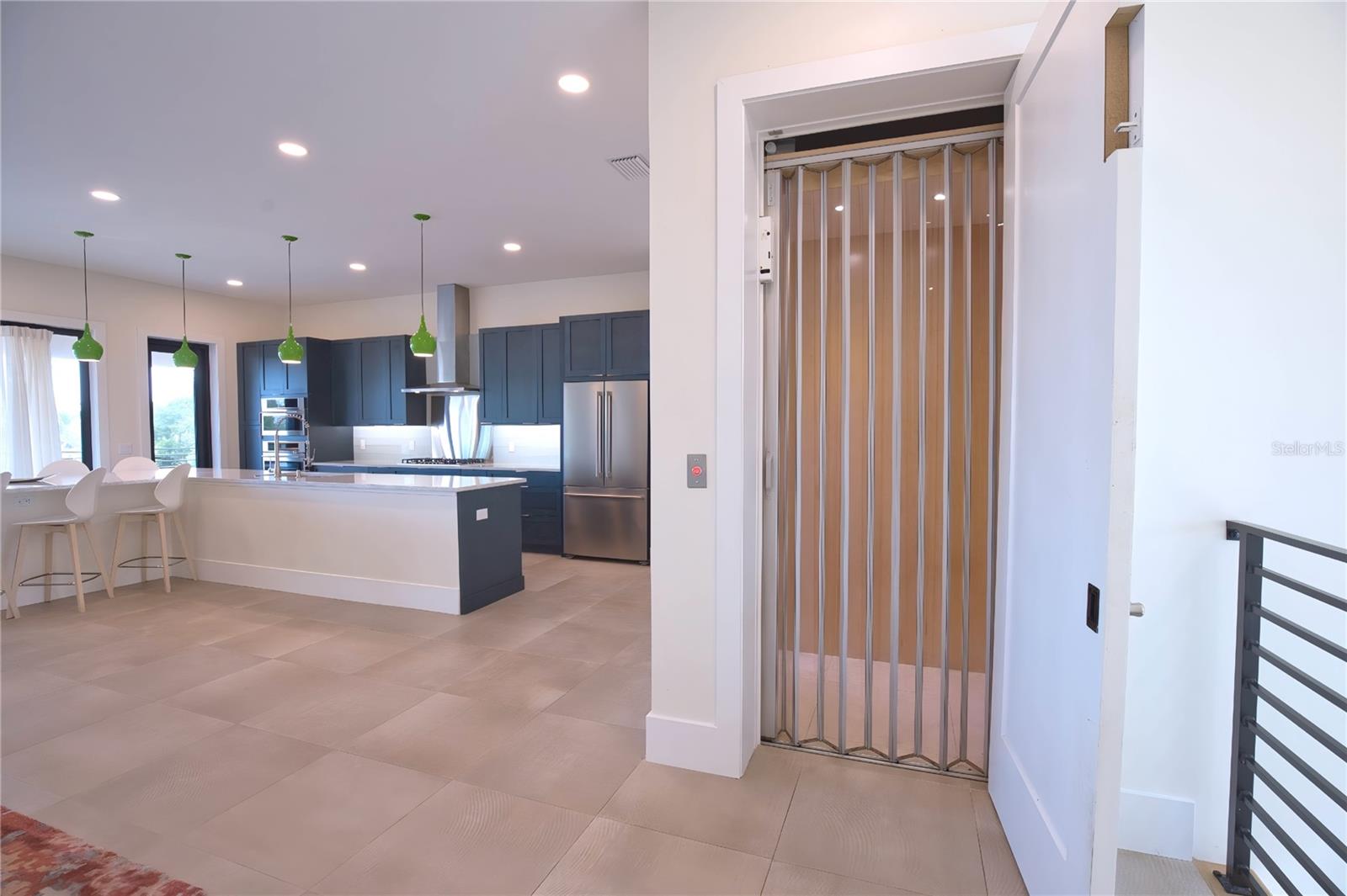 Image 11 of 61 For 569 Rountree Drive