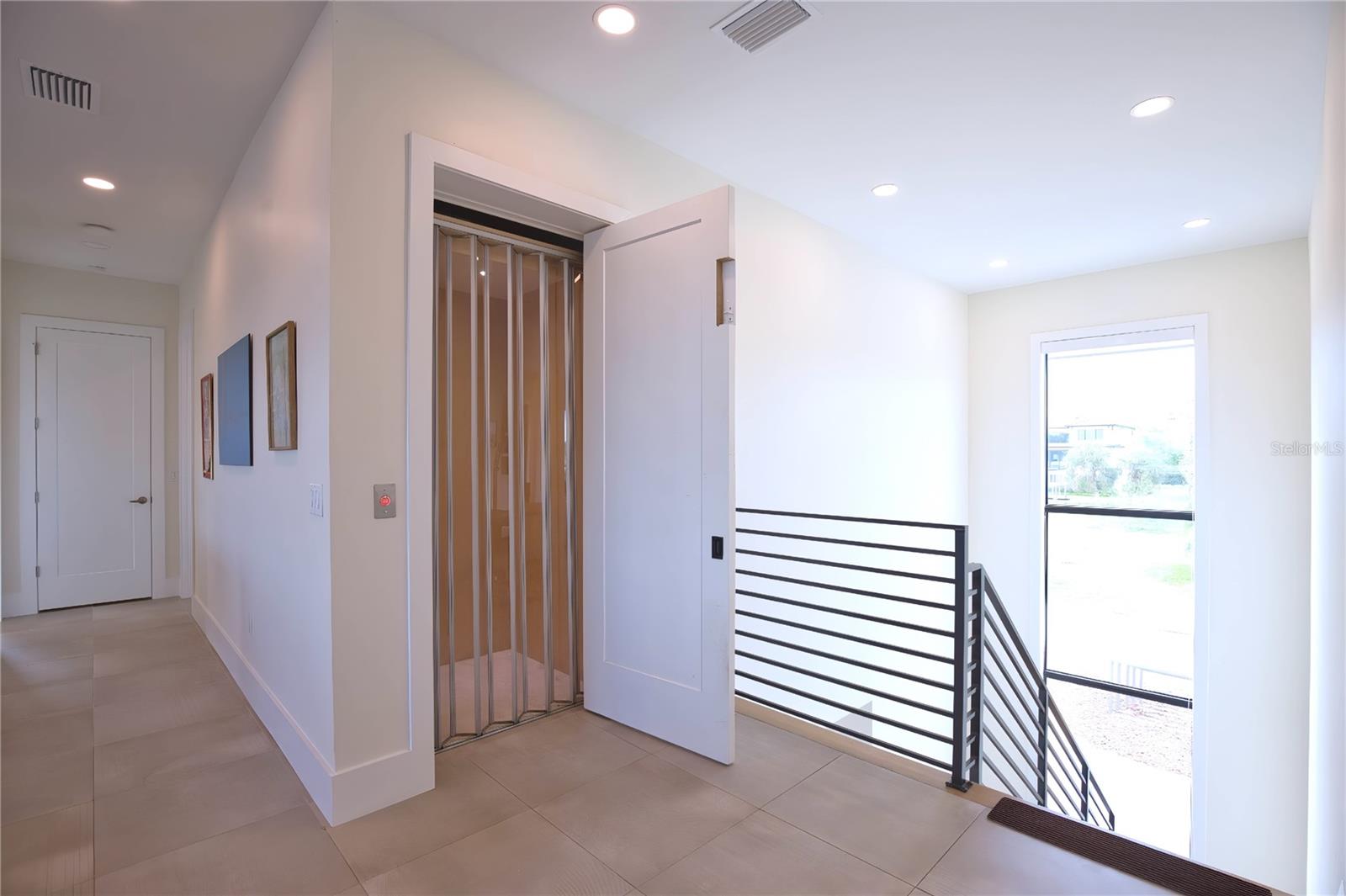 Image 12 of 61 For 569 Rountree Drive