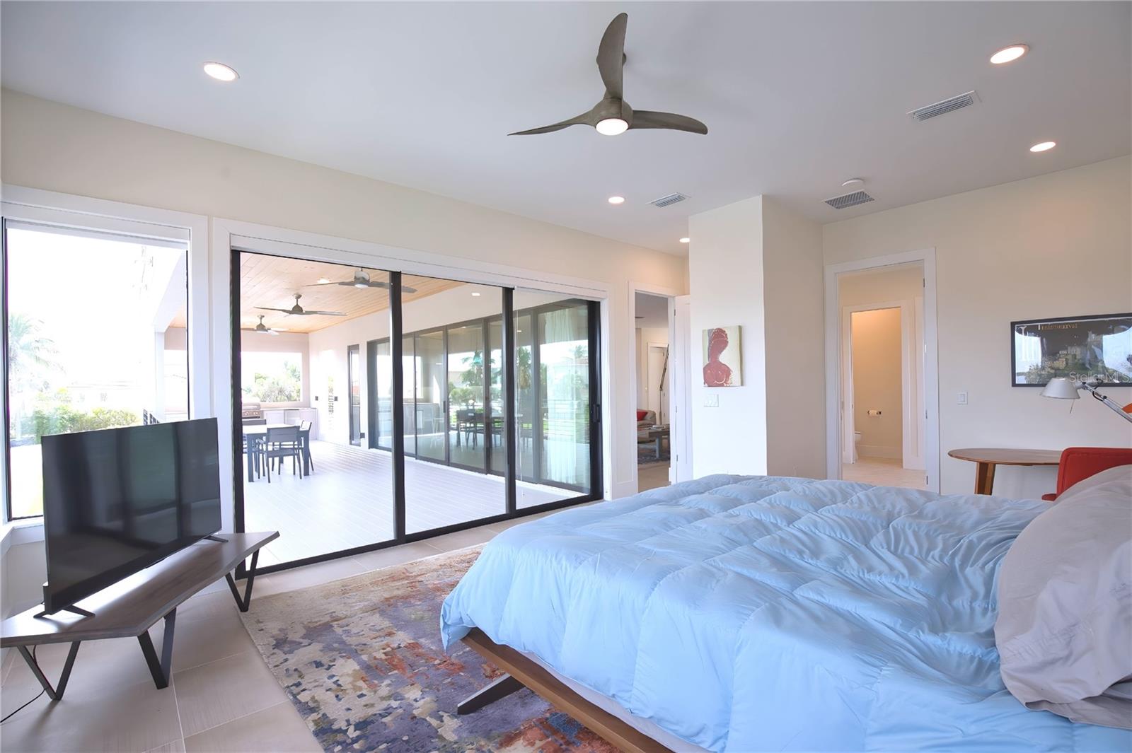 Image 36 of 61 For 569 Rountree Drive