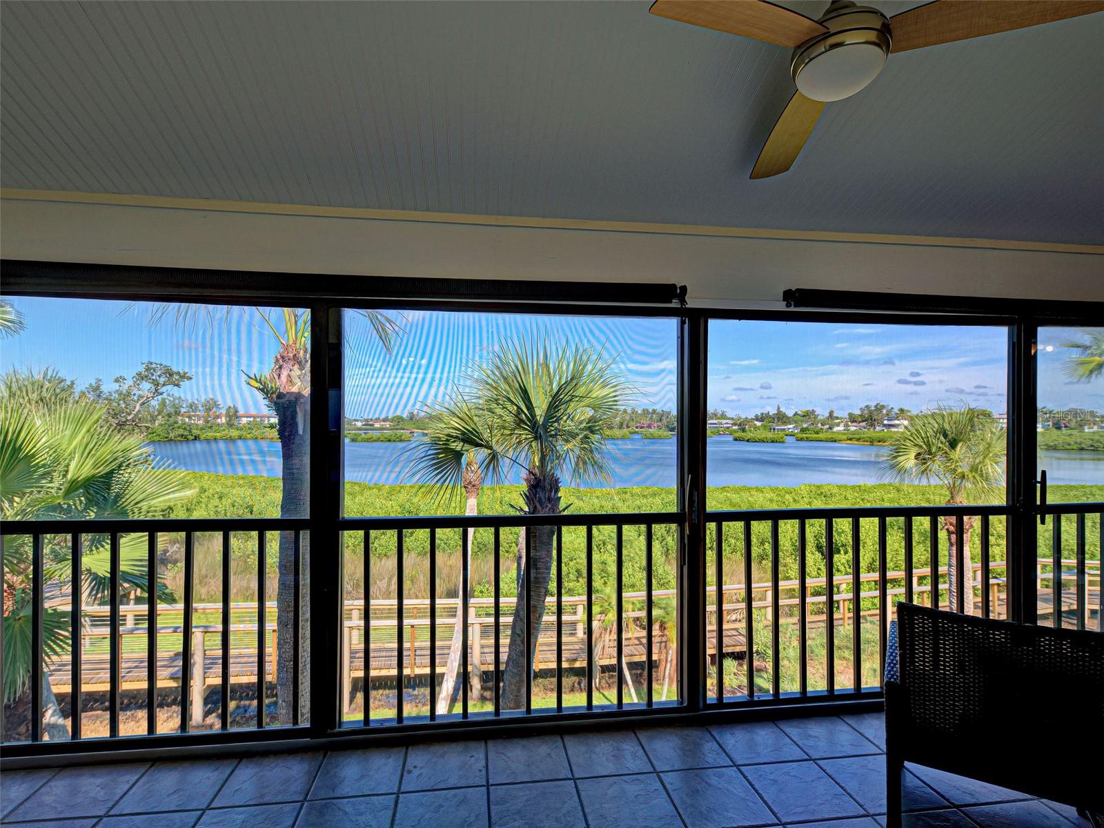 Image 33 of 75 For 990 Bird Bay Way 258