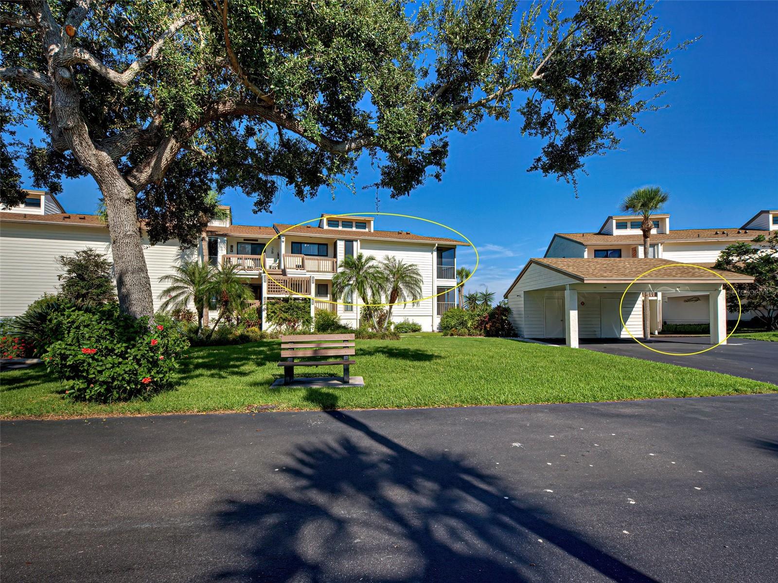 Image 5 of 75 For 990 Bird Bay Way 258