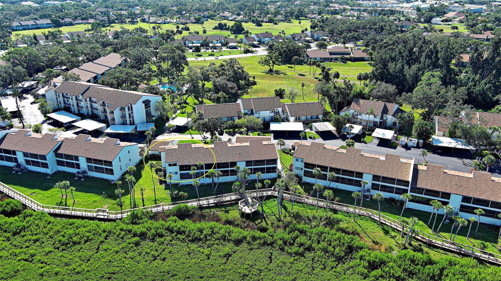Image 53 of 75 For 990 Bird Bay Way 258