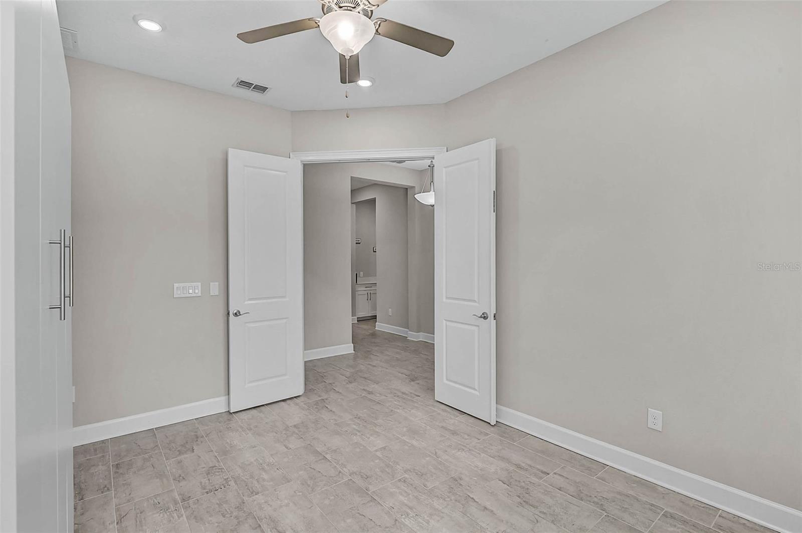 Image 27 of 52 For 6600 Dovekey Drive