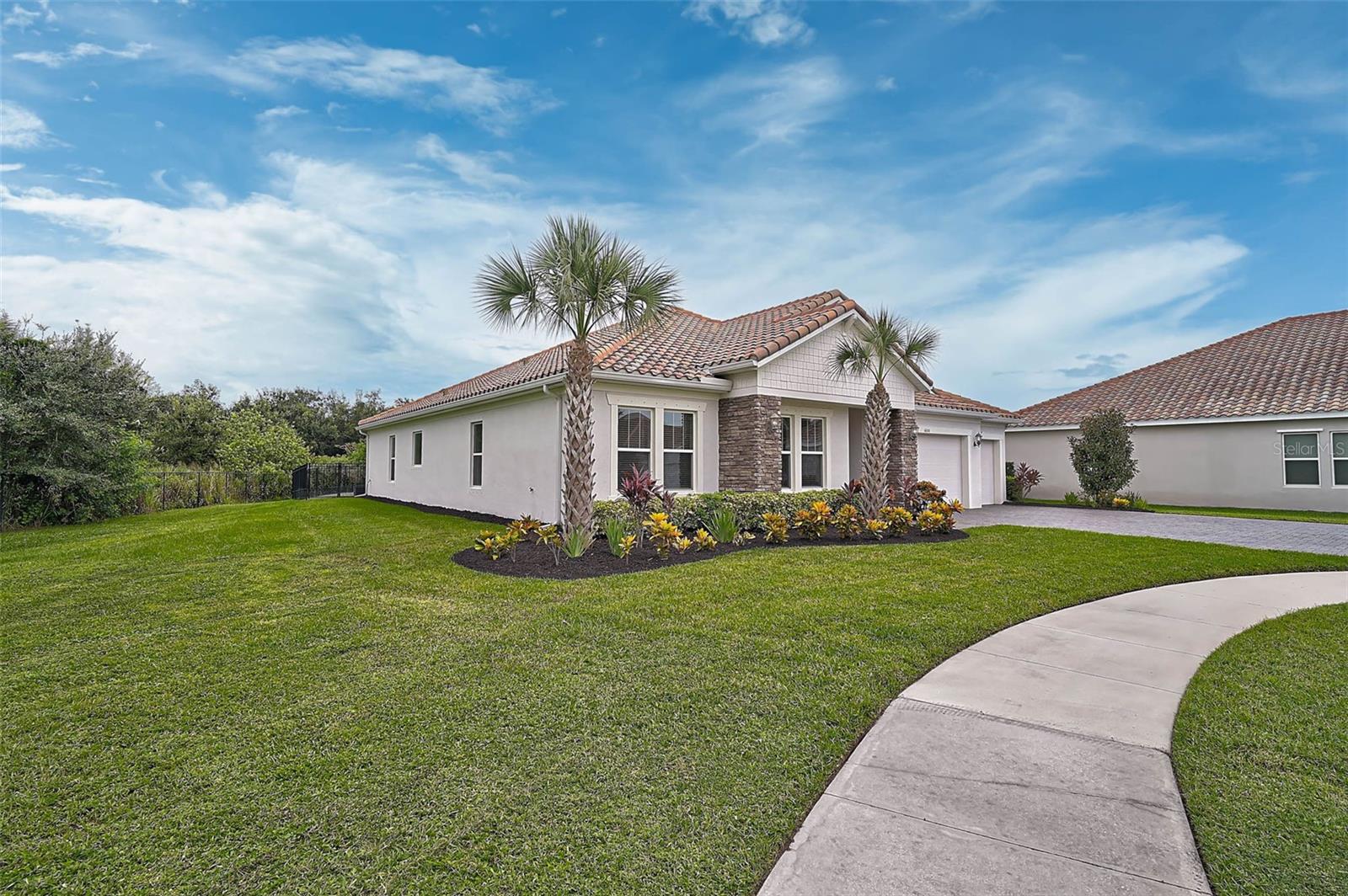 Image 39 of 52 For 6600 Dovekey Drive