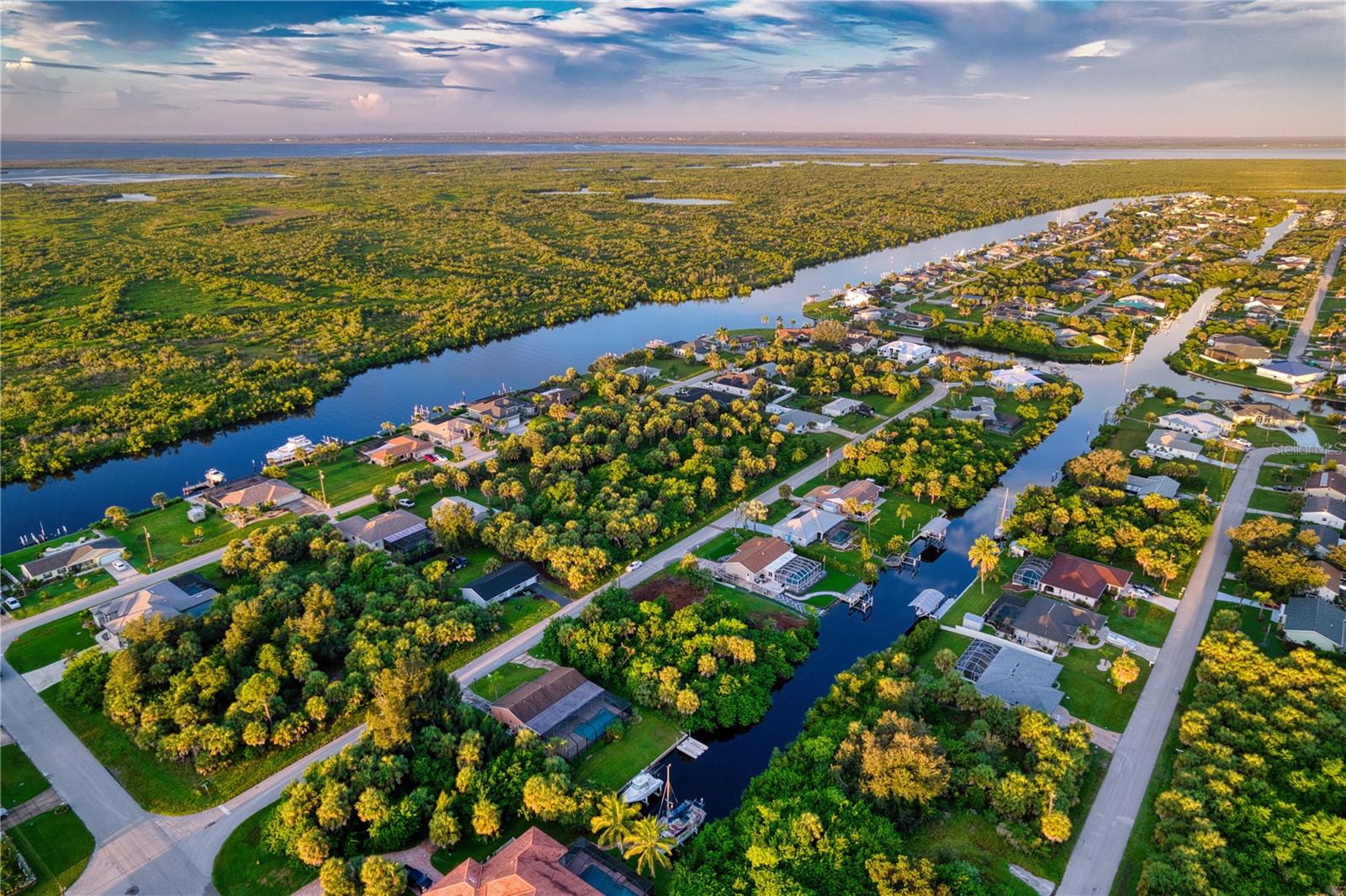 Image 11 of 20 For 18522 Ayrshire Circle