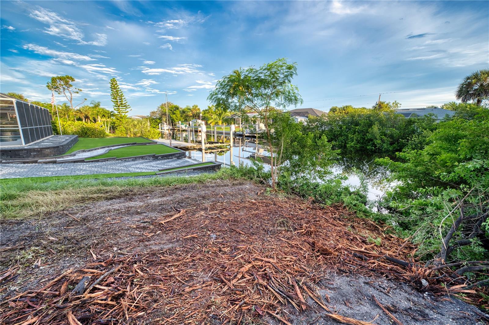 Image 14 of 20 For 18522 Ayrshire Circle