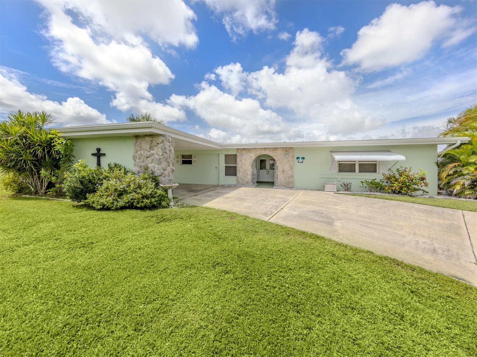 Details for 2500 Aquilos Court, PORT CHARLOTTE, FL 33952