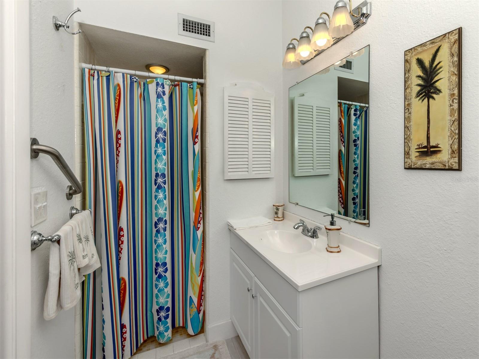 Image 15 of 41 For 2500 Aquilos Court