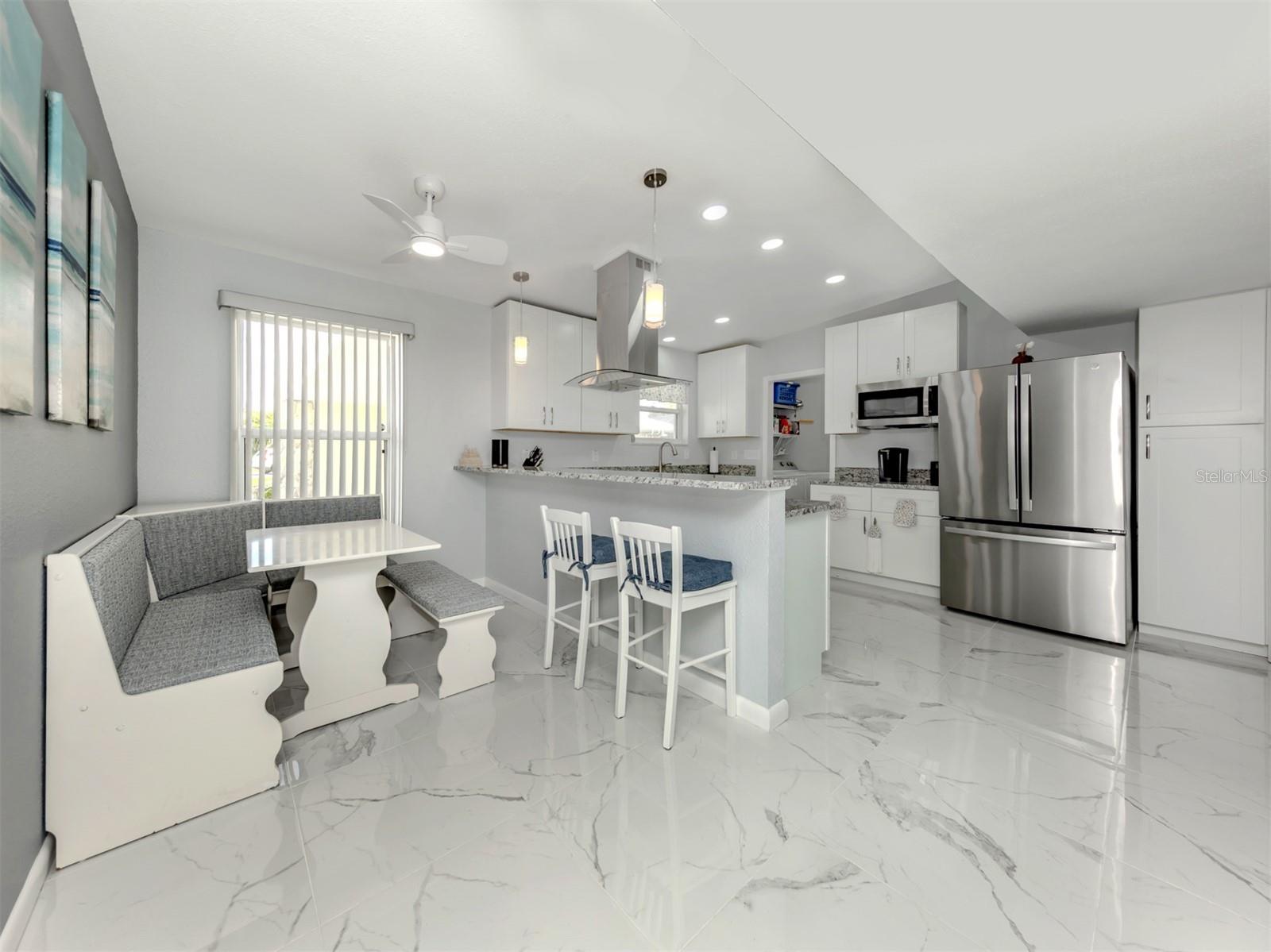 Image 8 of 41 For 2500 Aquilos Court