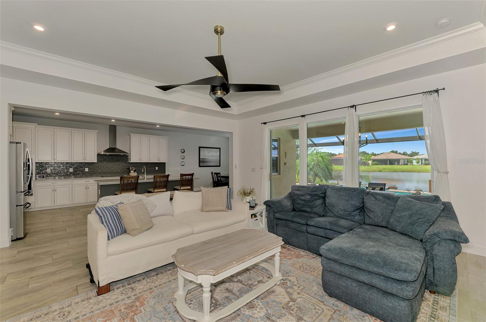 Image 14 of 100 For 20237 Bandera Place