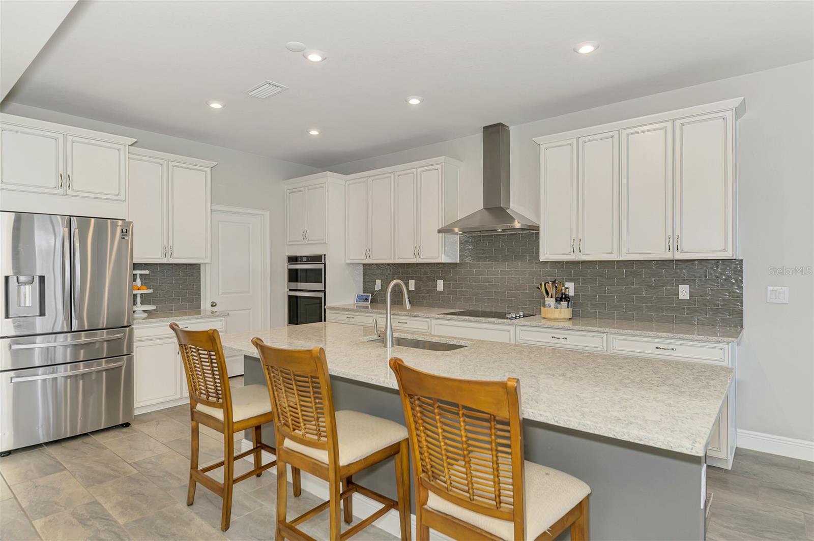 Image 19 of 100 For 20237 Bandera Place