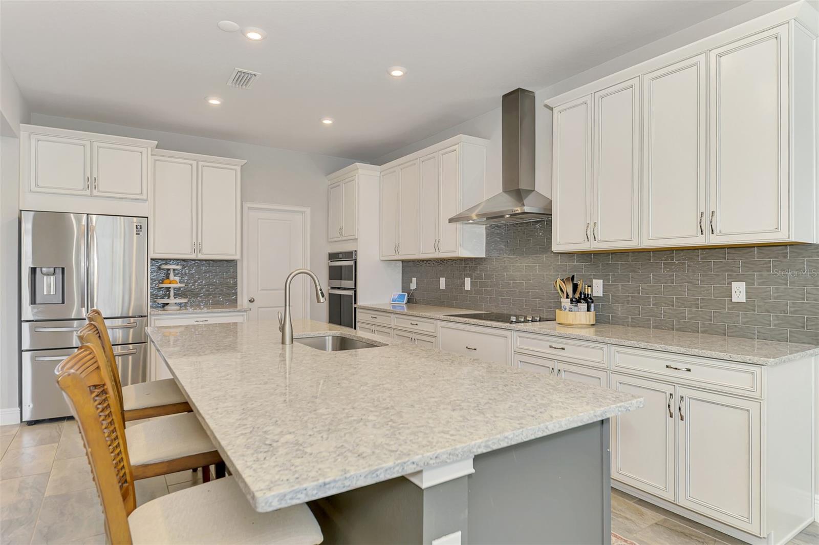 Image 21 of 100 For 20237 Bandera Place