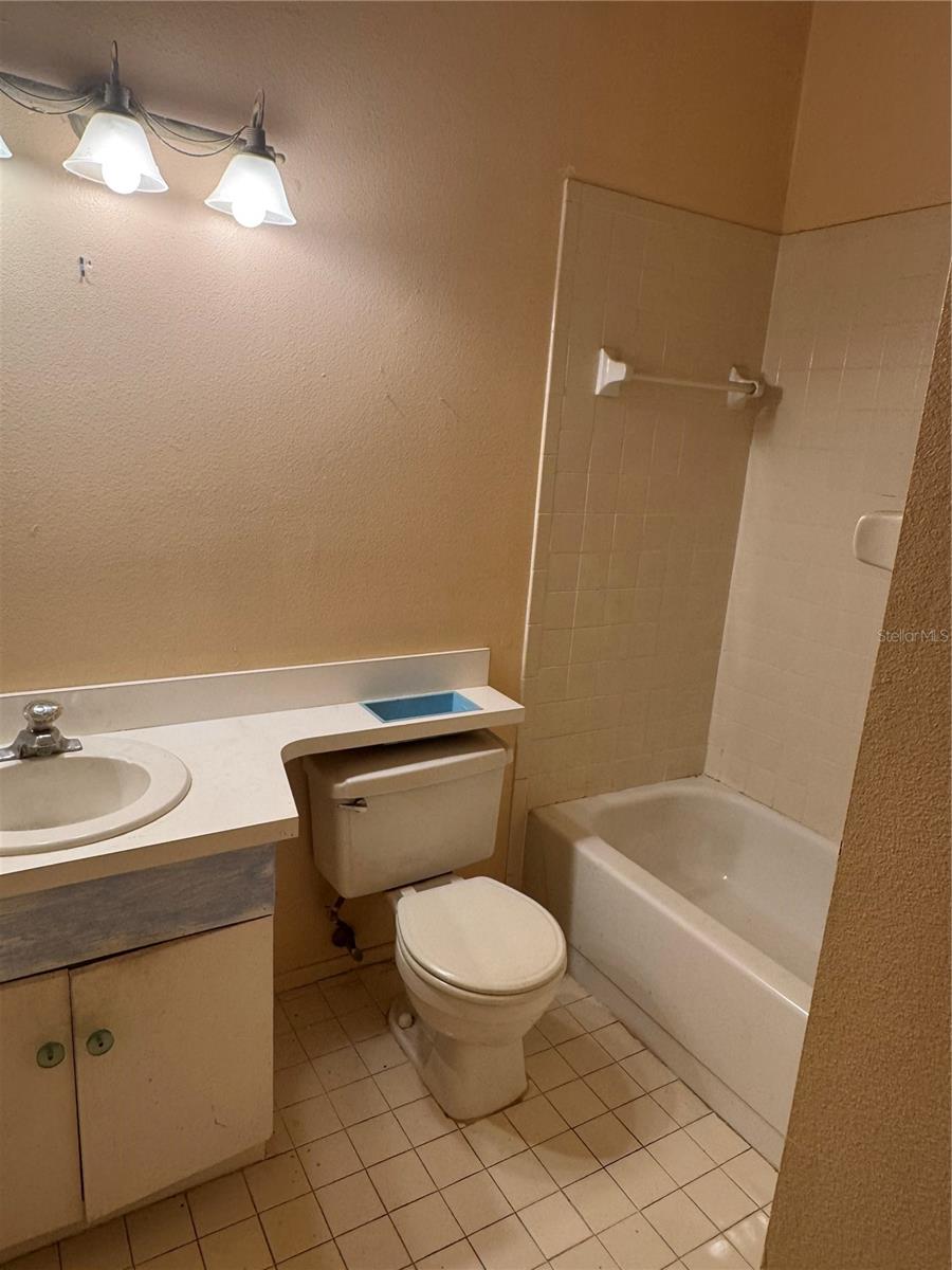 Image 3 of 16 For 4306 Park Lake Terrace S