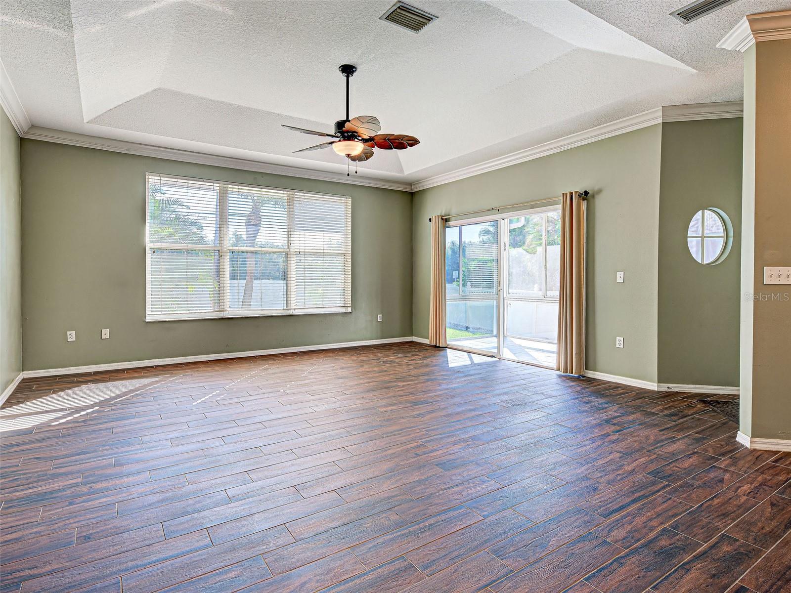 Image 10 of 41 For 1801 Highland Road
