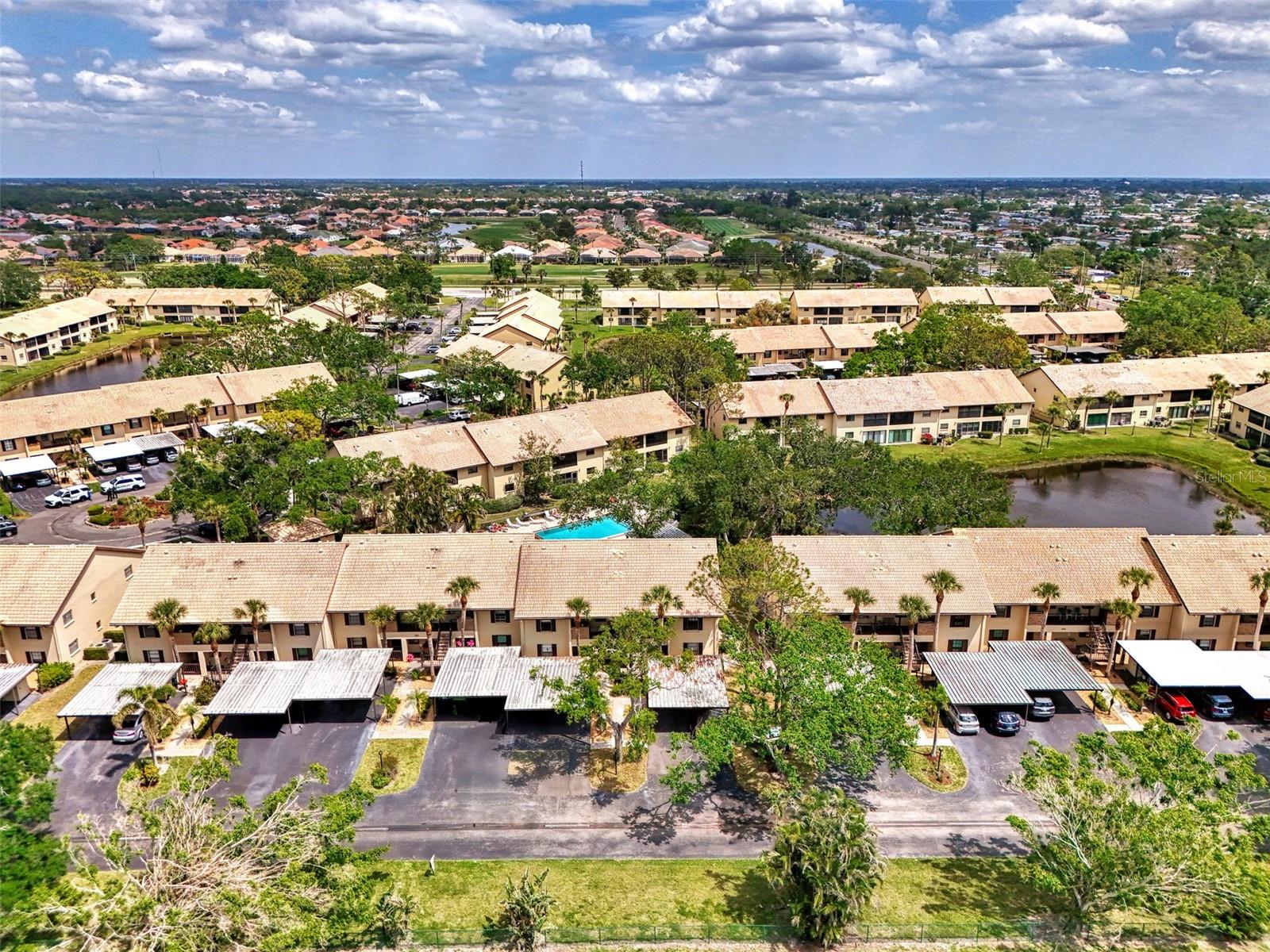 Image 48 of 51 For 285 Mission Trail W B