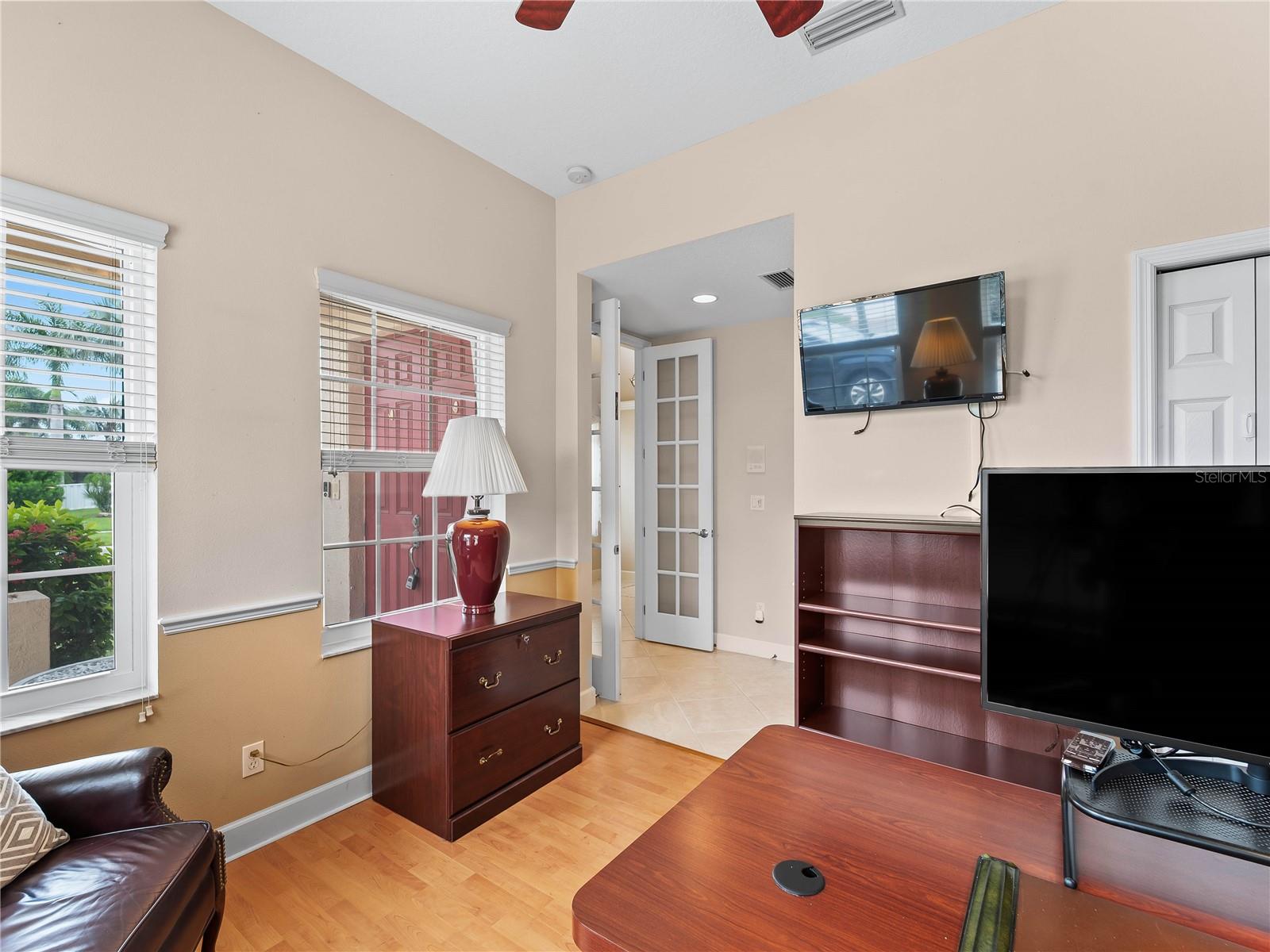 Image 23 of 55 For 1062 Derian Place