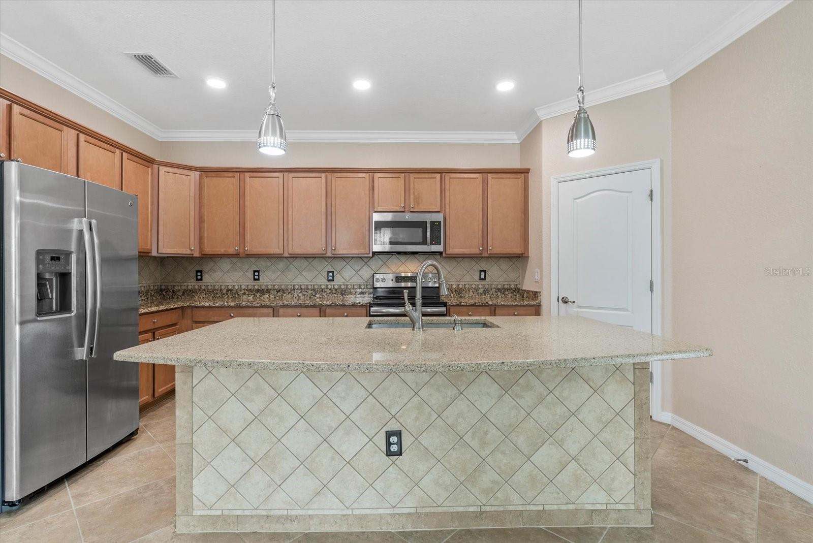 Image 11 of 62 For 12285 Canavese Lane