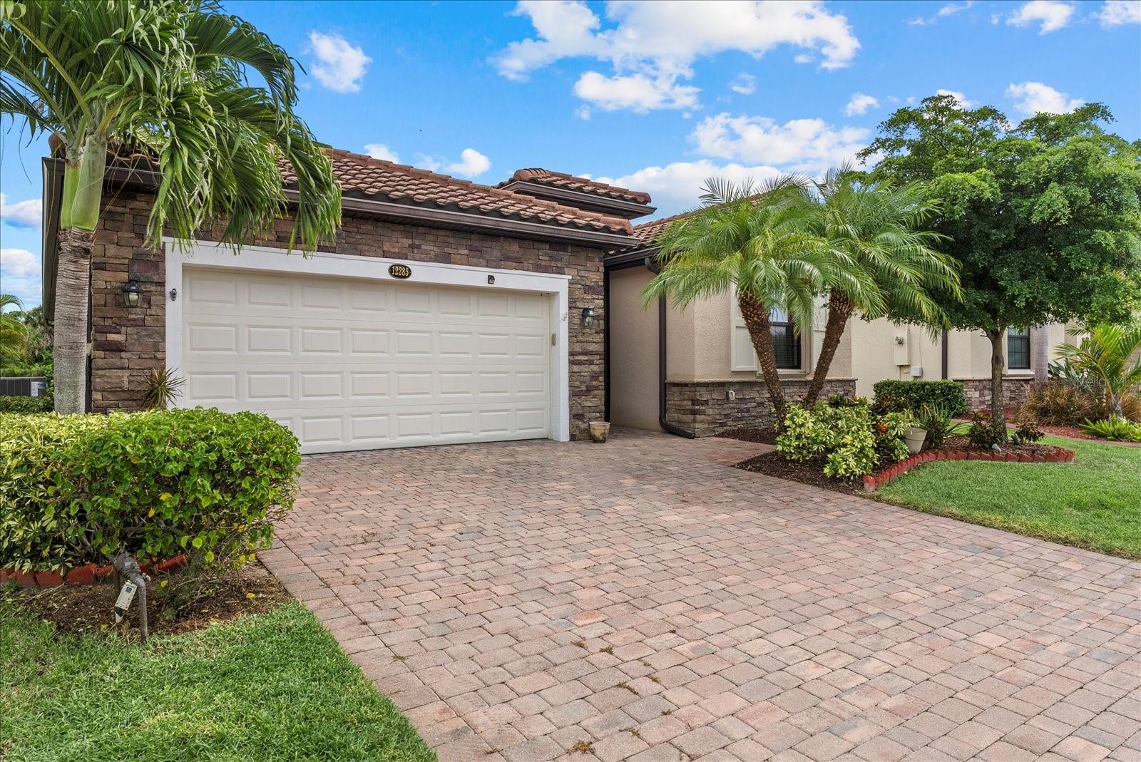 Image 25 of 62 For 12285 Canavese Lane