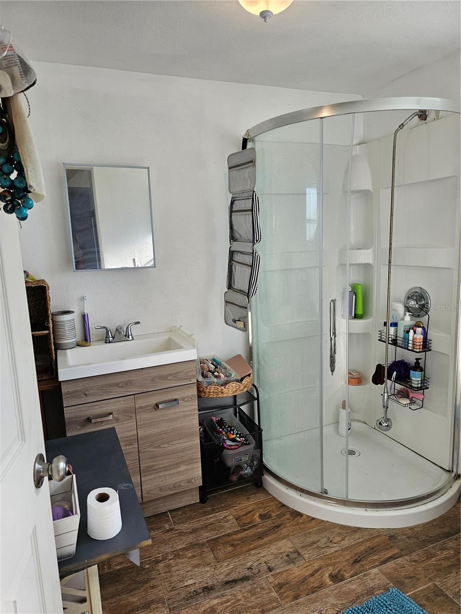 Image 11 of 13 For 142 Myakka Drive