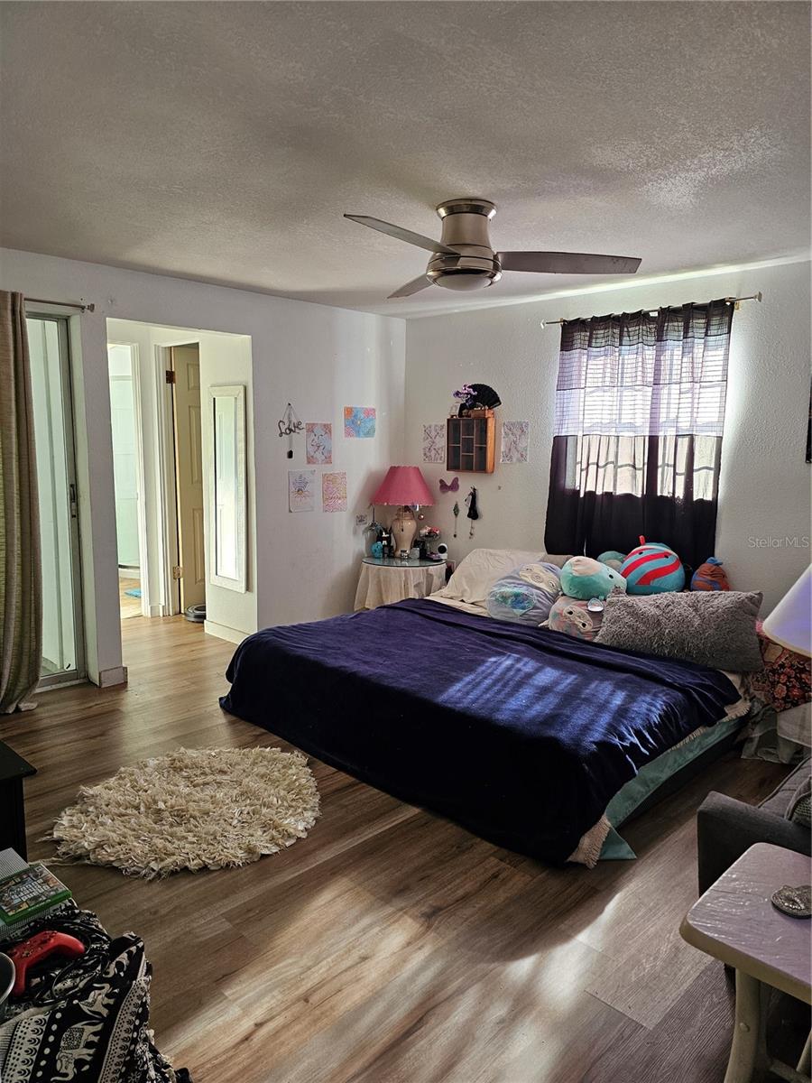 Image 7 of 13 For 142 Myakka Drive