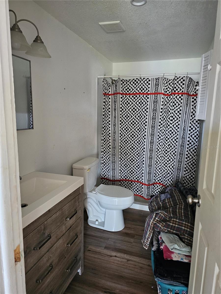 Image 8 of 13 For 142 Myakka Drive