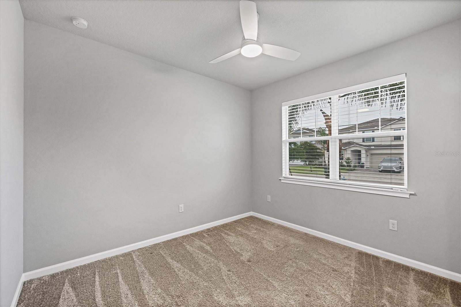 Image 27 of 73 For 17953 Grand Prosperity Drive