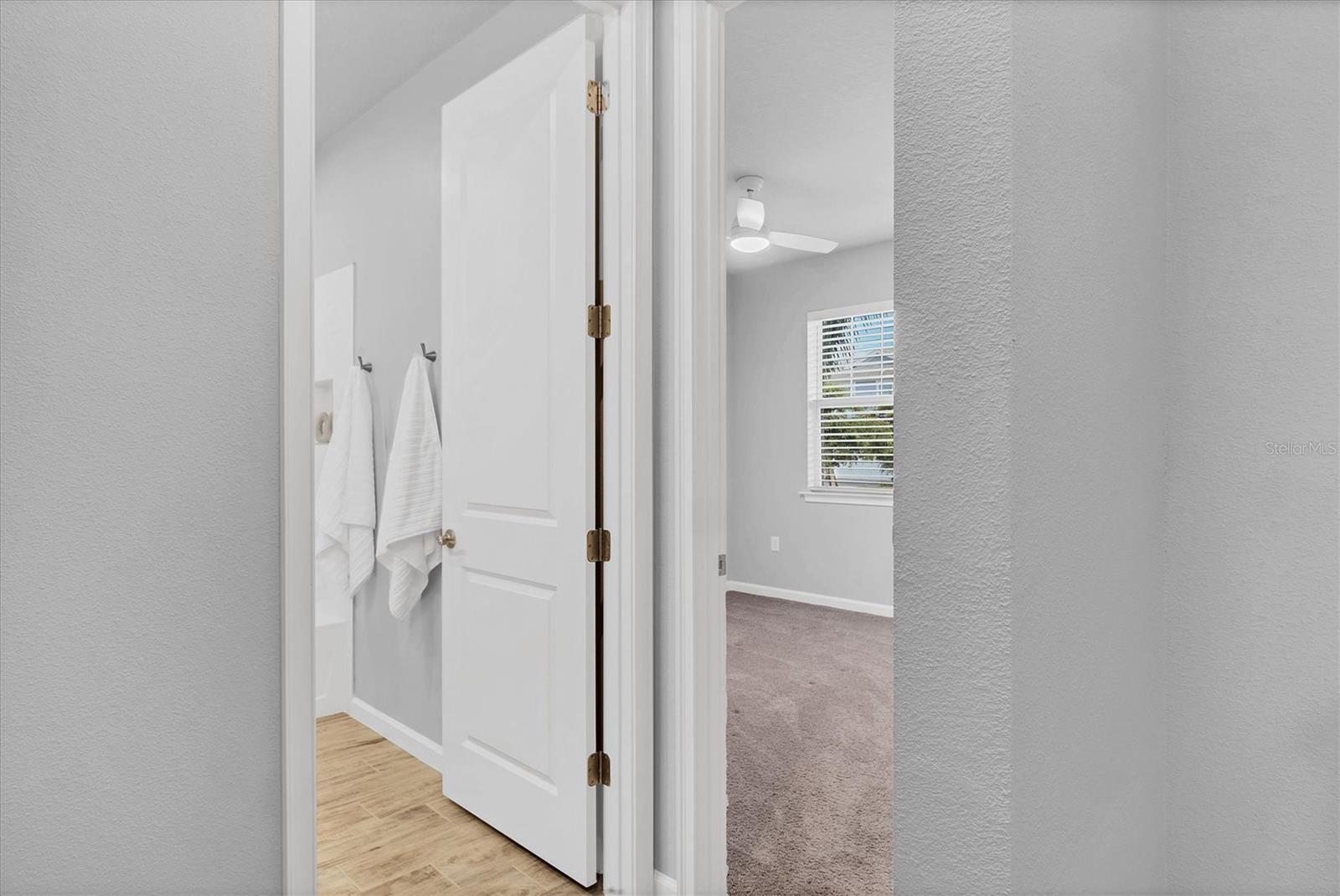 Image 28 of 73 For 17953 Grand Prosperity Drive