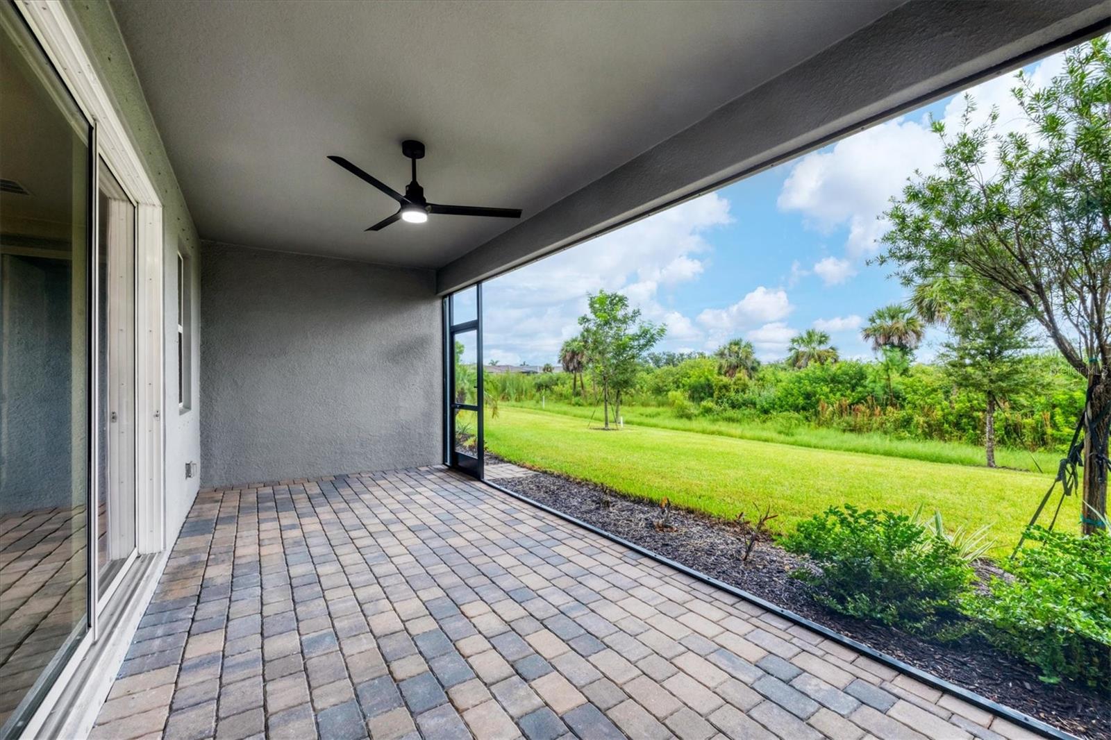 Image 35 of 73 For 17953 Grand Prosperity Drive