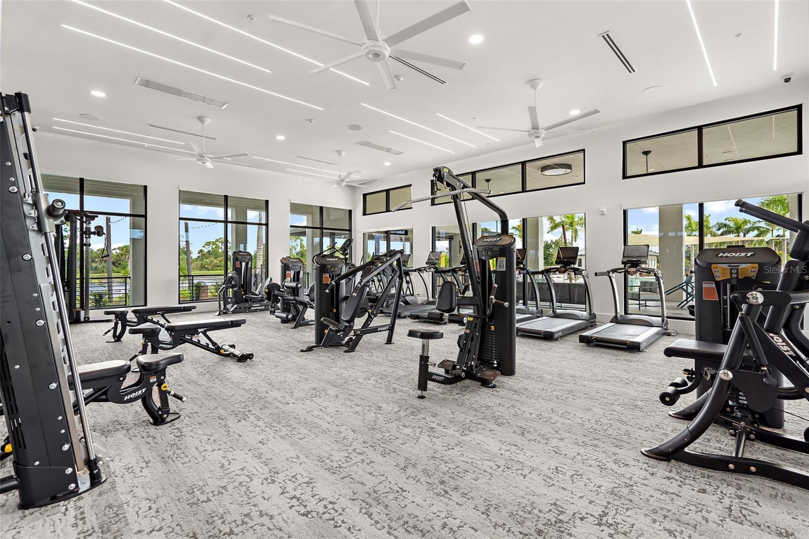 Image 62 of 73 For 17953 Grand Prosperity Drive