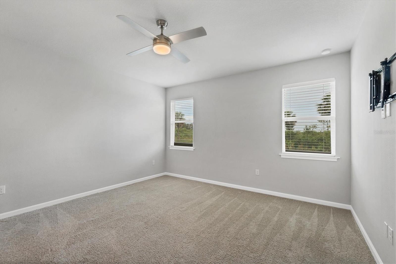 Image 8 of 73 For 17953 Grand Prosperity Drive