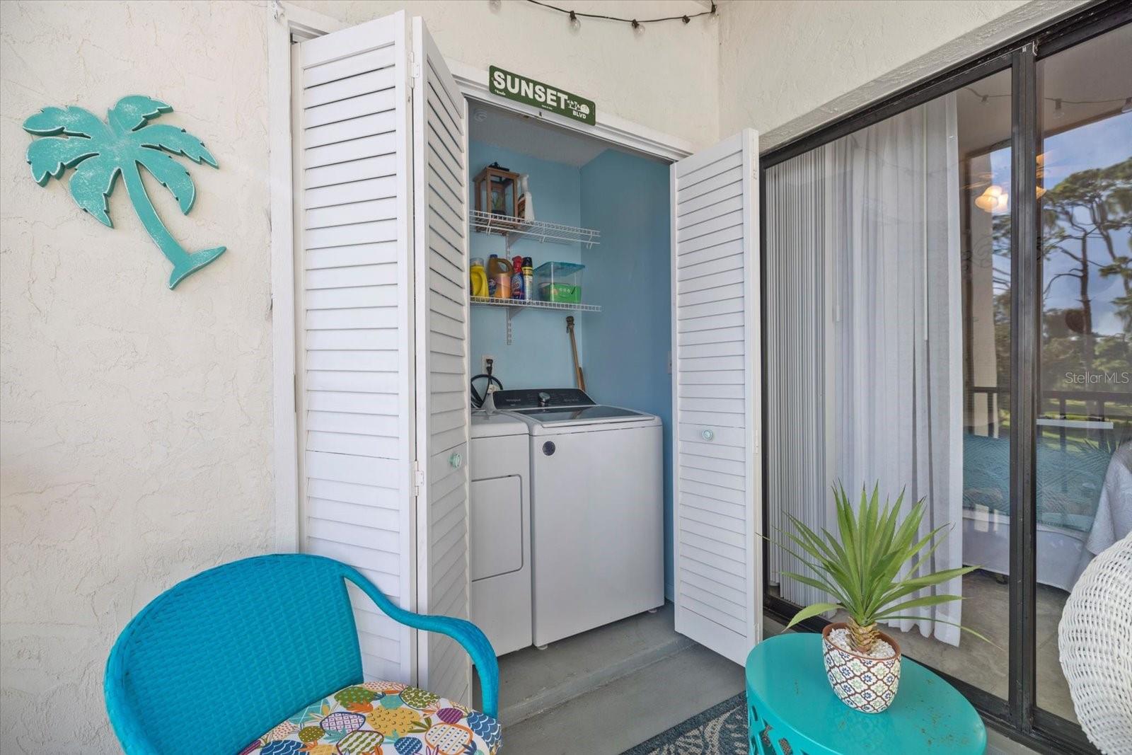 Image 19 of 43 For 1176 Bird Bay Way 207