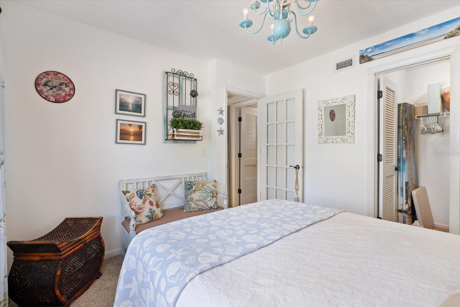 Image 27 of 43 For 1176 Bird Bay Way 207