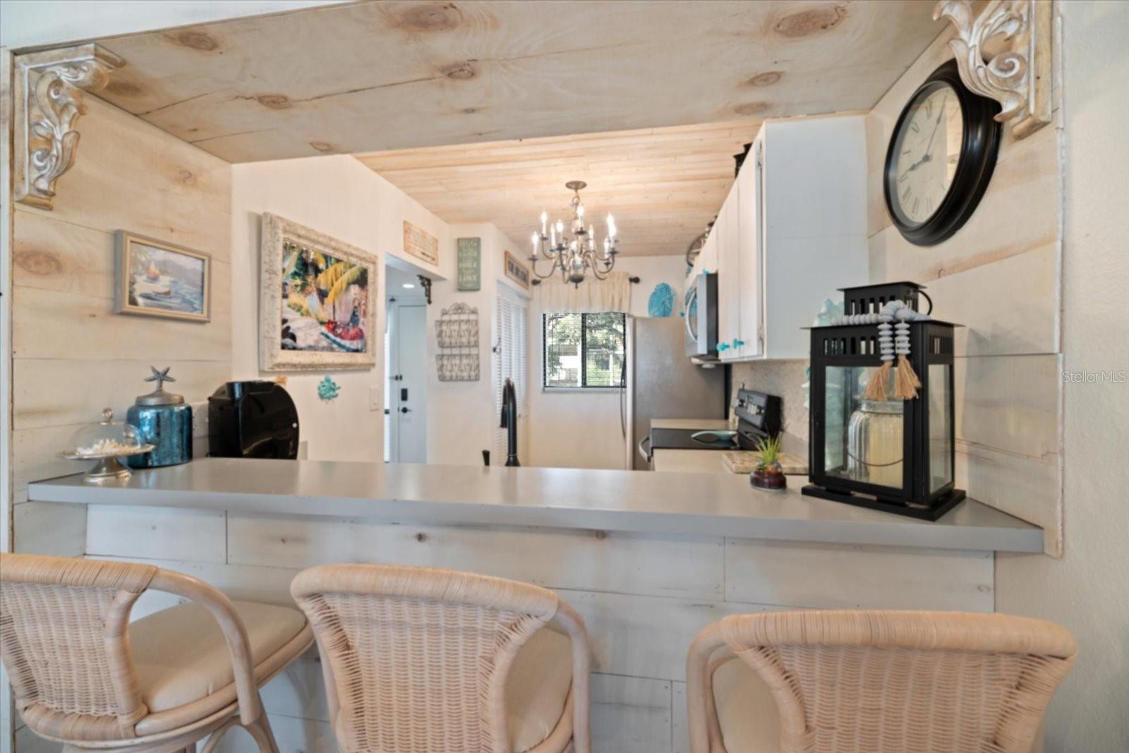 Image 9 of 43 For 1176 Bird Bay Way 207