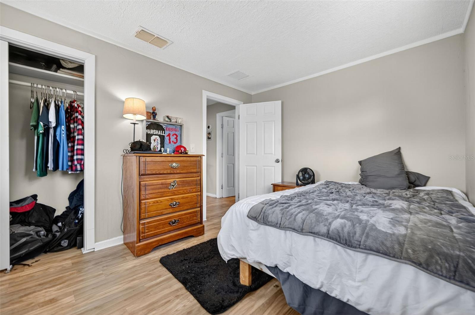 Image 27 of 35 For 5075 Lemon Bay Drive