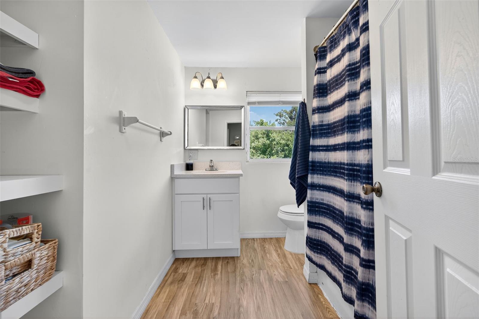 Image 29 of 35 For 5075 Lemon Bay Drive