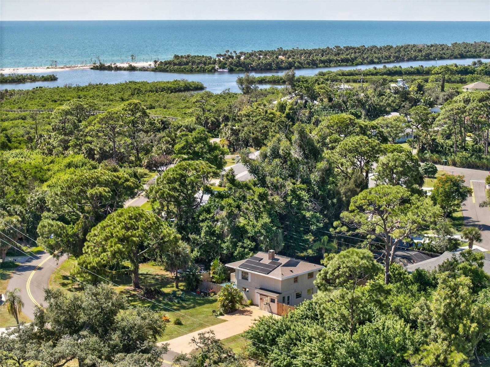 Image 5 of 35 For 5075 Lemon Bay Drive