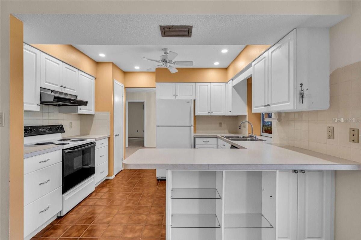 Image 9 of 45 For 468 Laurencin Drive