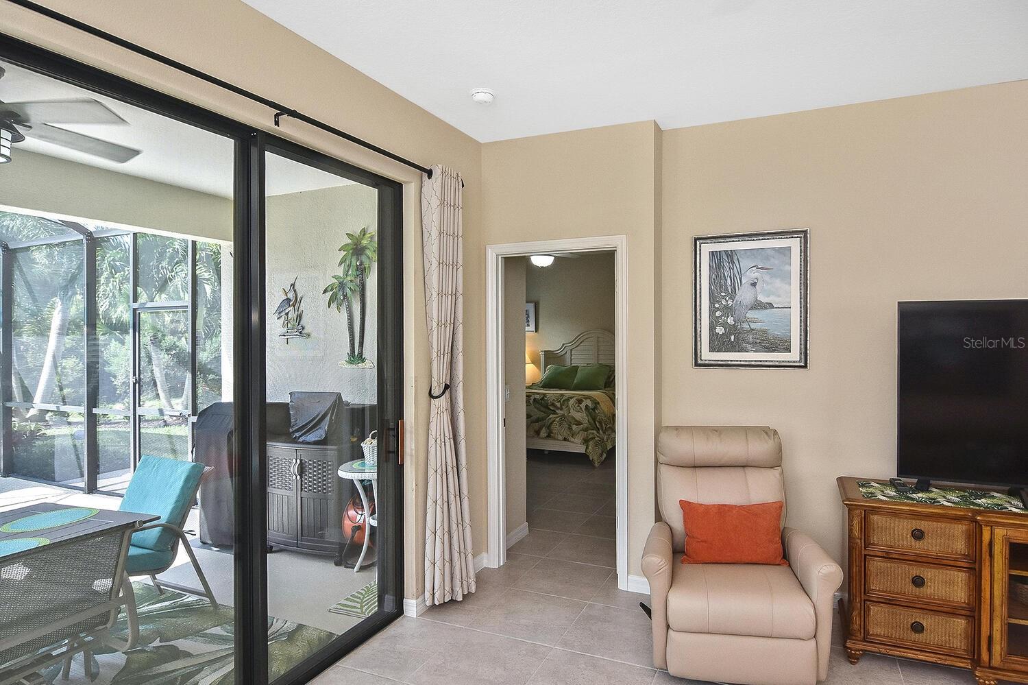 Image 13 of 70 For 268 Livorno Way