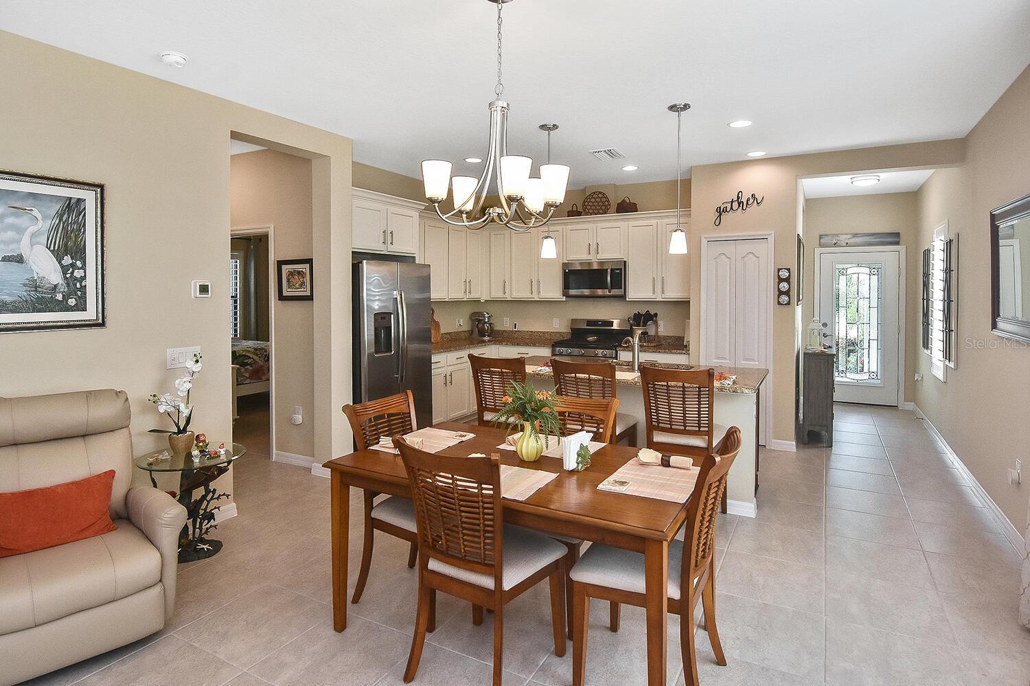 Image 16 of 70 For 268 Livorno Way