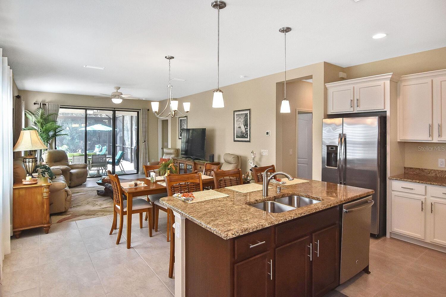 Image 7 of 70 For 268 Livorno Way