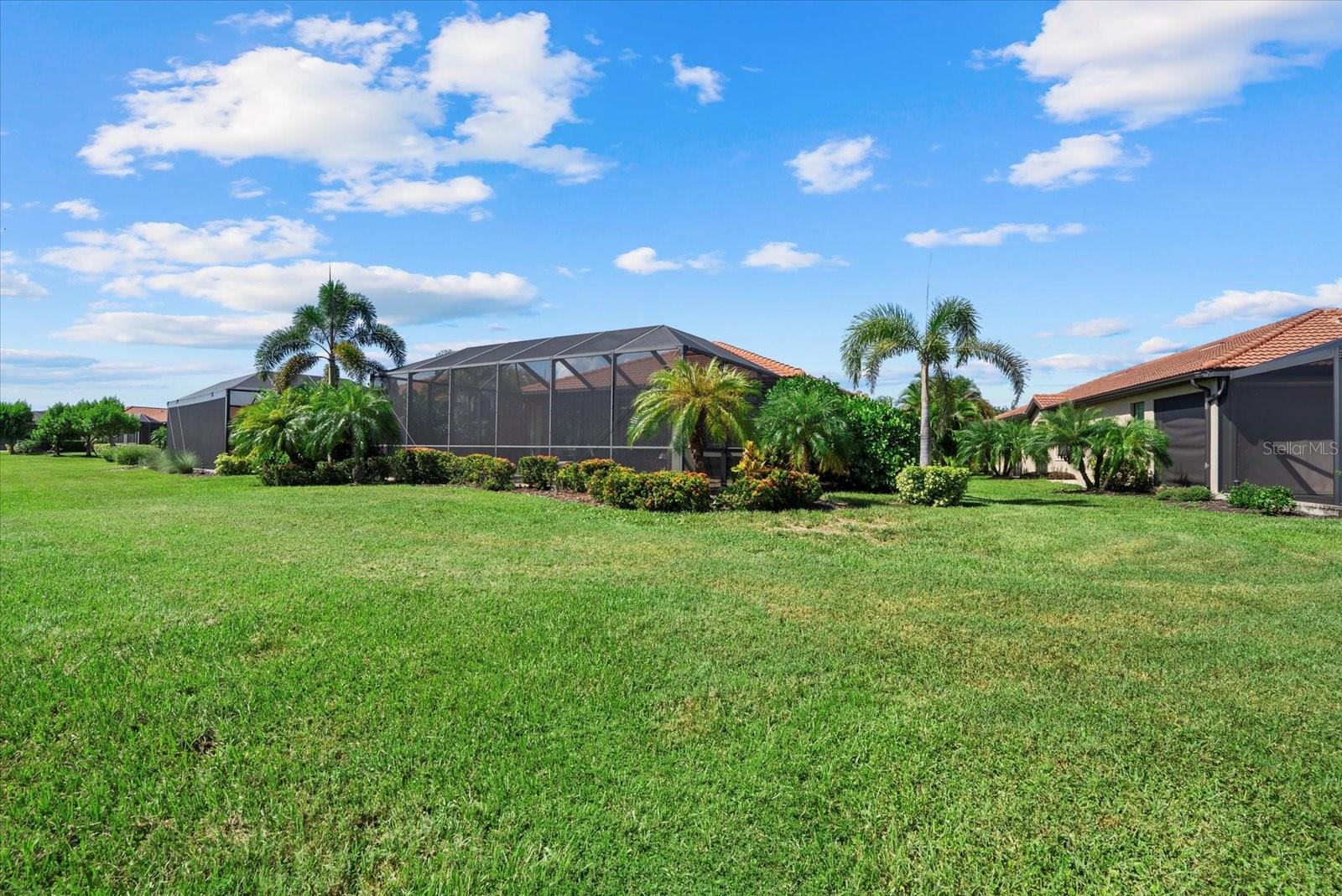 Image 35 of 68 For 10189 Fiddlewood Drive