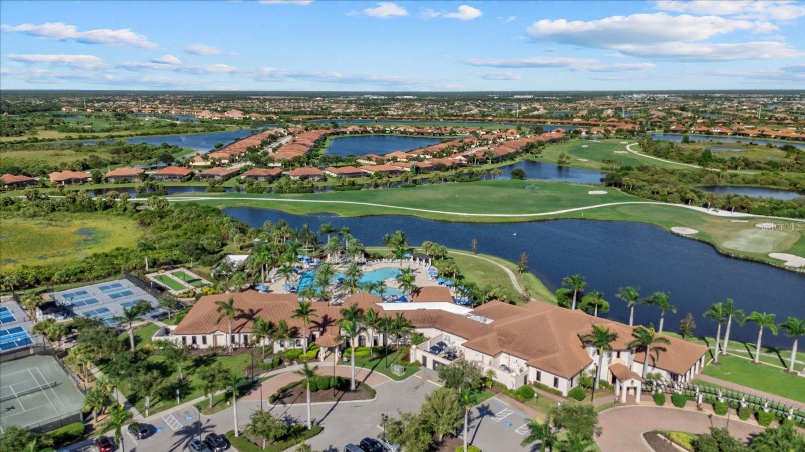 Image 59 of 68 For 10189 Fiddlewood Drive