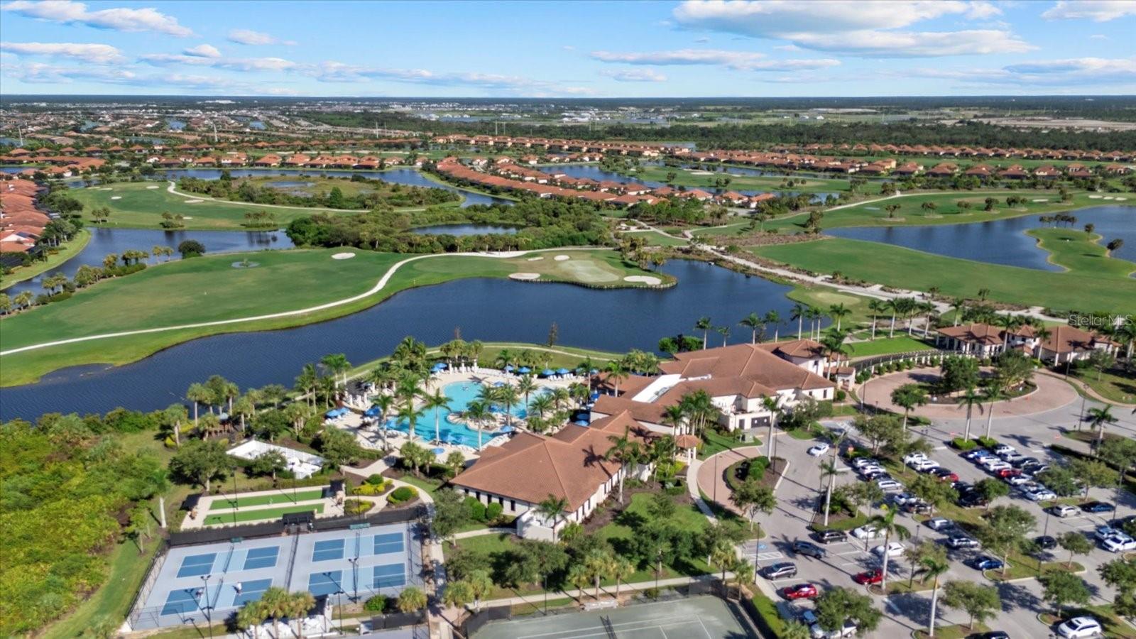 Image 60 of 68 For 10189 Fiddlewood Drive