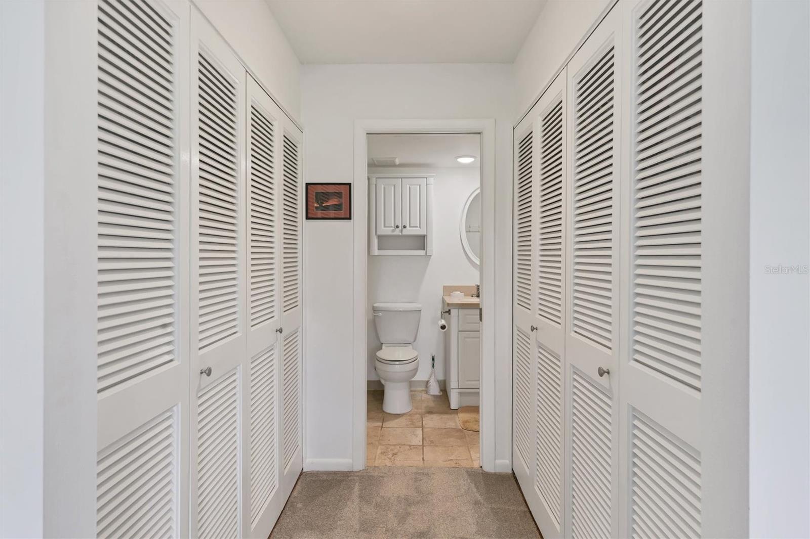 Image 21 of 42 For 822 Capri Isles Boulevard 210