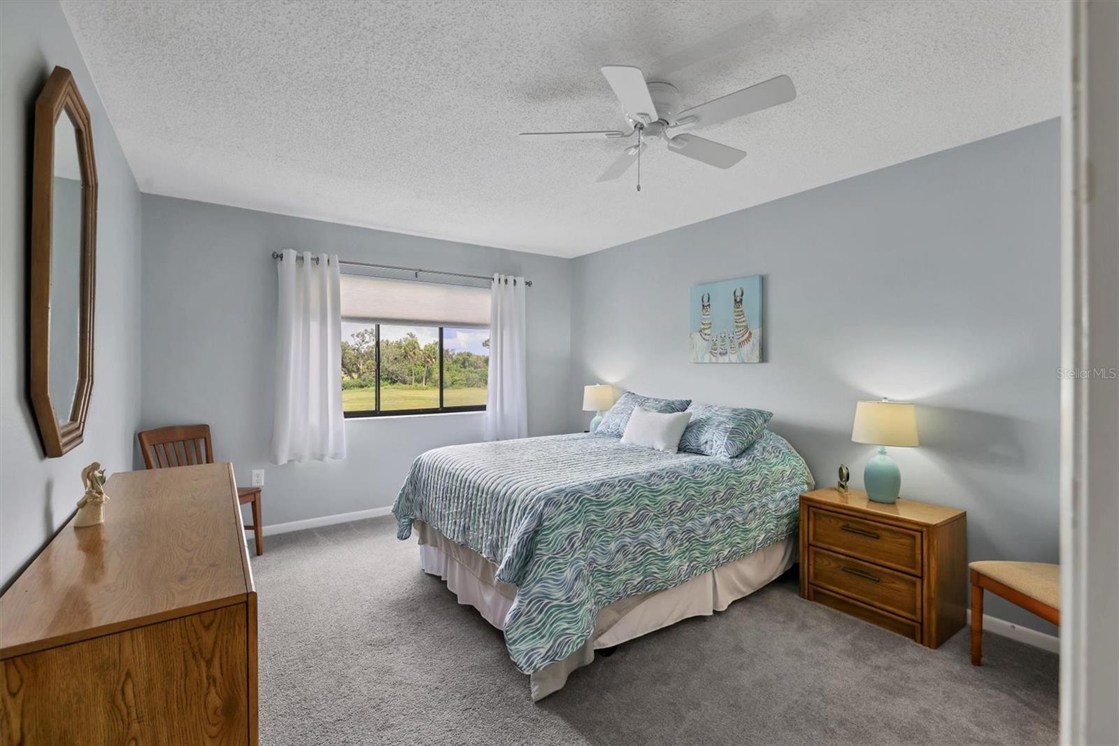 Image 23 of 42 For 822 Capri Isles Boulevard 210
